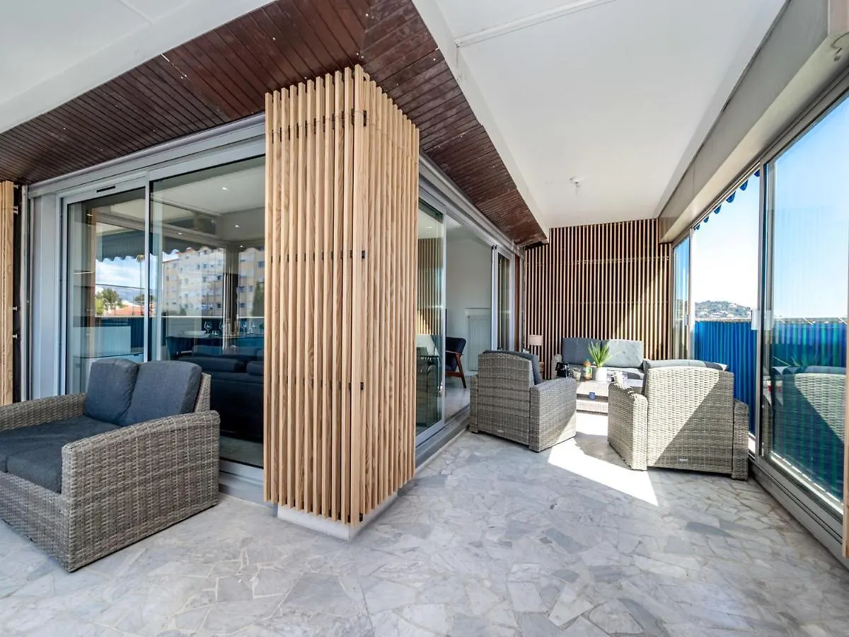 Apartment Le Palladio By Interhome Κάννες